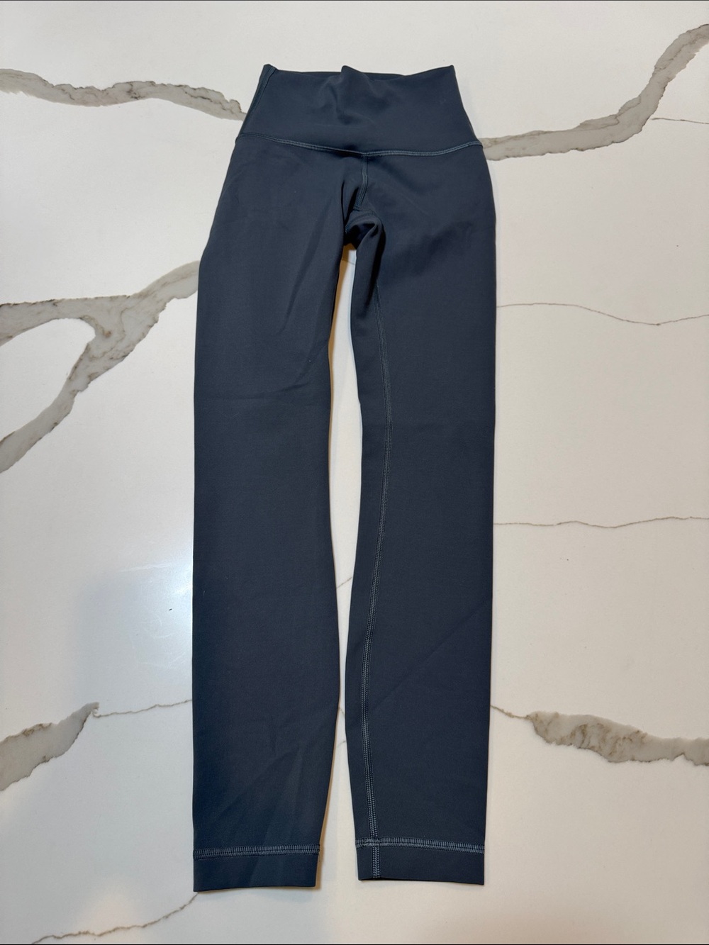 EUC Lululemon 🍋🍋 High-Waist Slate Grey Leggings - size 0